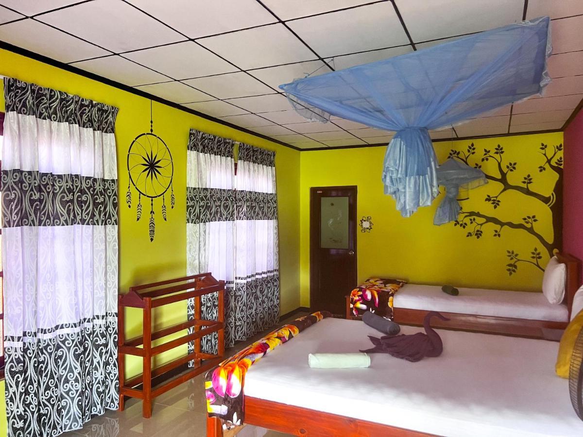 Nine Arch Homestay Ella Esterno foto