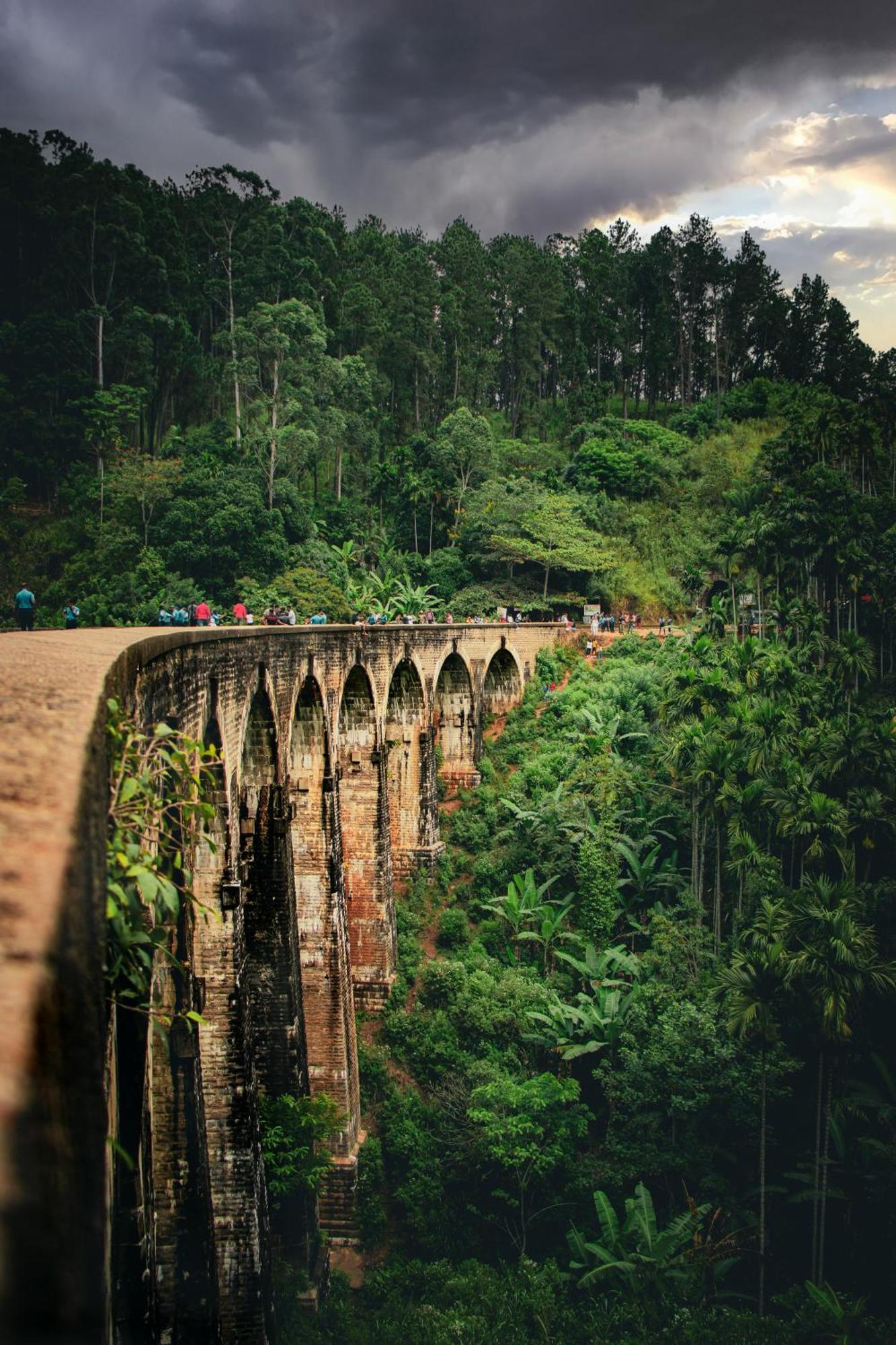 Nine Arch Homestay Ella Esterno foto