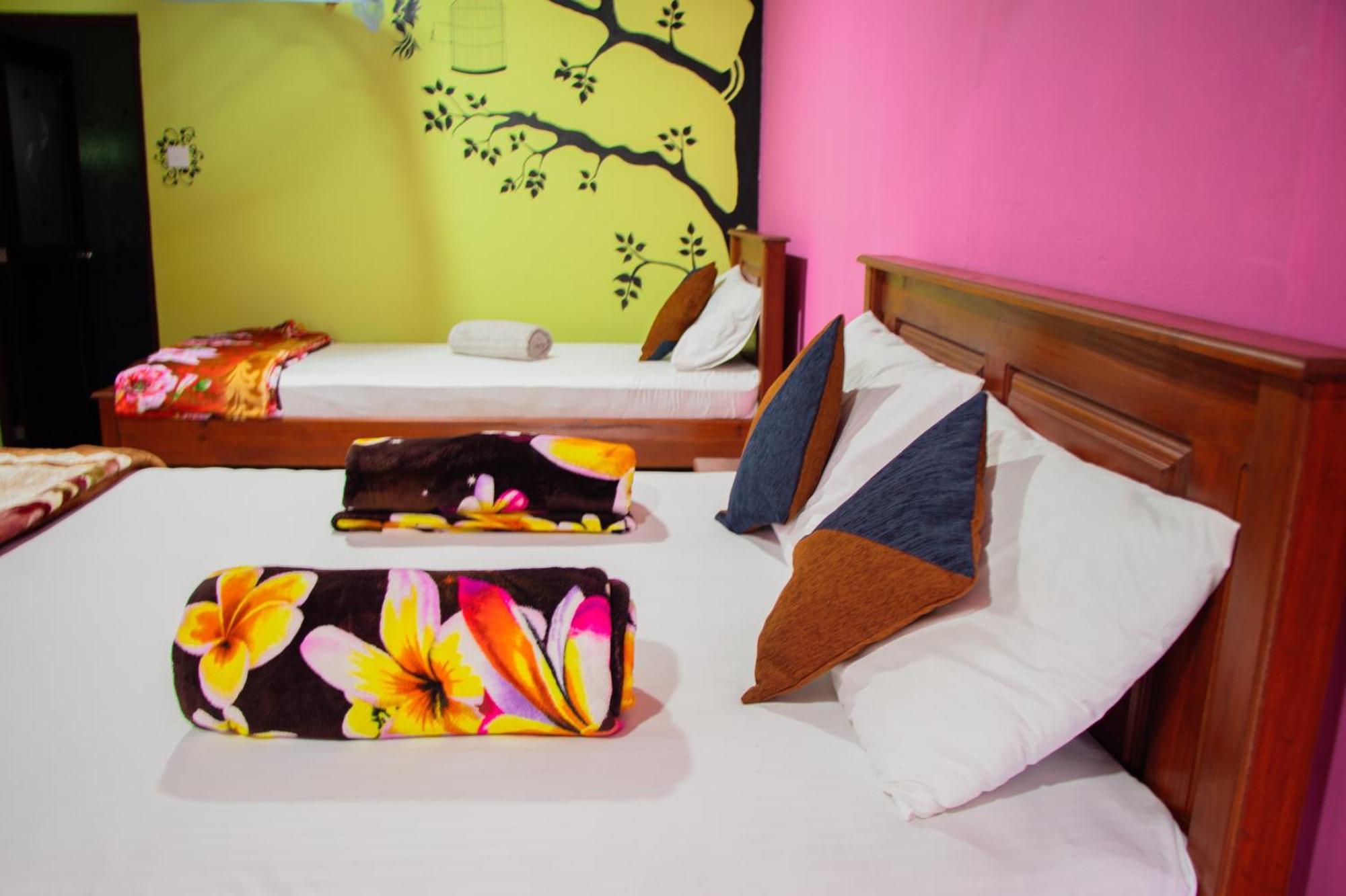 Nine Arch Homestay Ella Esterno foto