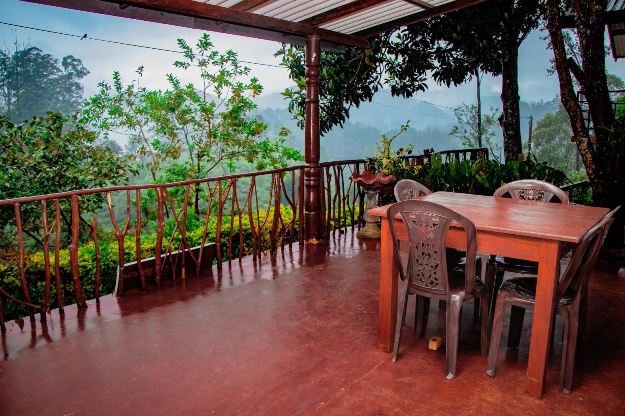 Nine Arch Homestay Ella Esterno foto